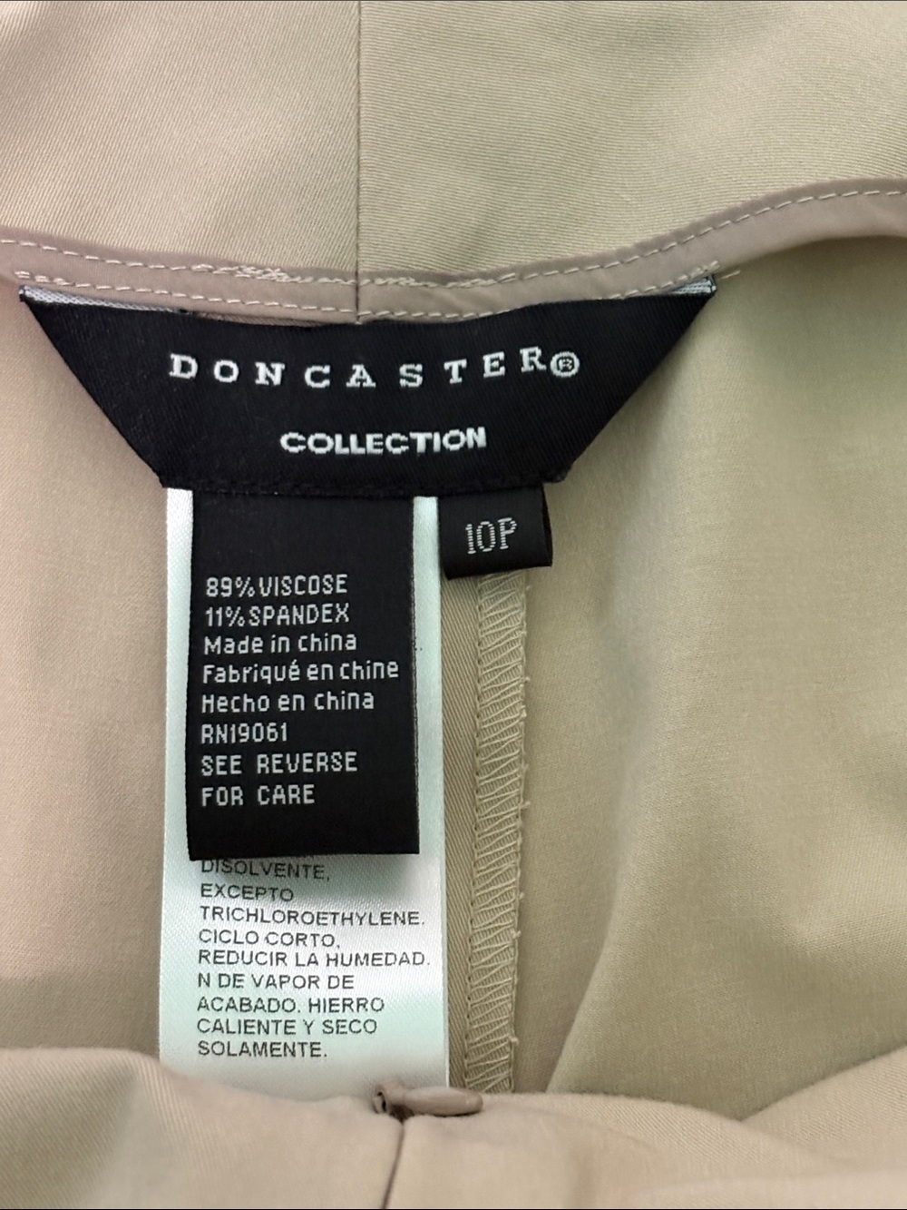 Doncaster Collection Women’s Size 10P Tan Pants Slacks NWT - Picture 3 of 8